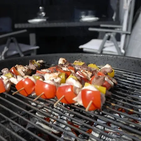 Сasa de vacaciones Comfortable House In Quiet Area *